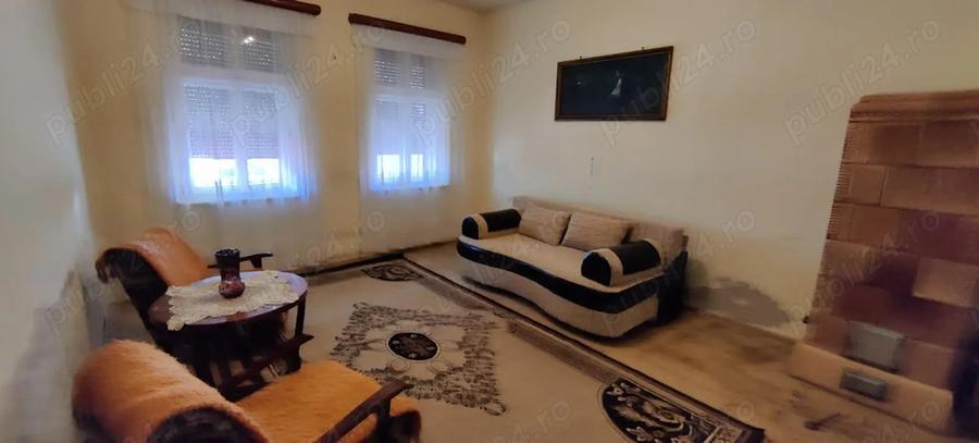 Casa de vanzare in cartierul Terezian, Sibiu - 2 camere, curte comuna. - 8