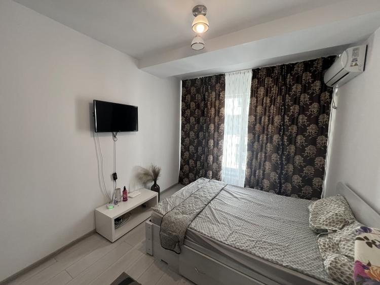 Inchirierz Garsoniera  Militari Residence strada Rezervelor - 2