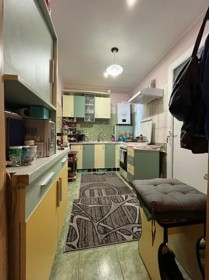 Casa 43 mp, cu curte comuna - zona Timocului - 1