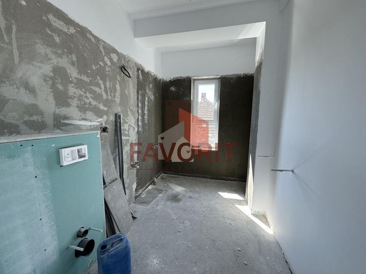 Etaj 1. Pozitie excelenta. Finisat la cheie - 6