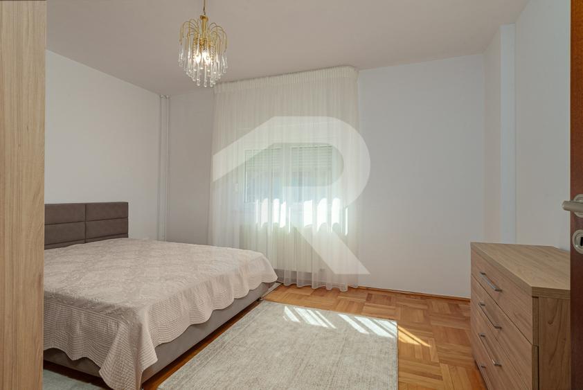 Vila de vanzare in Busteni – 8 dormitoare, vedere directa spre Crucea Caraiman! - 20