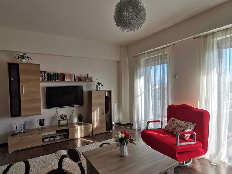 Inhiriez garsoniera luminoasa, cu balcon si aer conditionat - 4