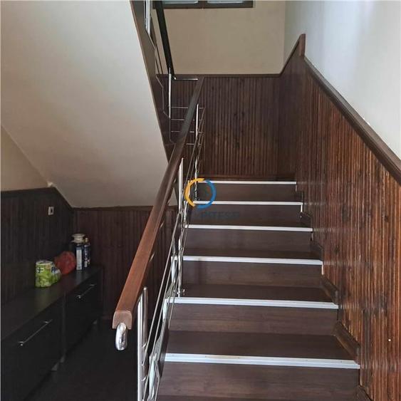 De vanzare teren + vila +anexa zona targului saptamanal, pretabila azil, gradini - 4