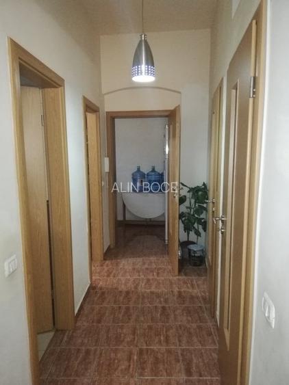 Apartament cu 3 camere decomandat, mobilat în Bălcescu Apartament cu 3 camere decomandat, mobilat în Bălcescu