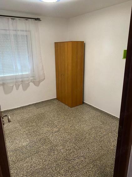 Inchiriez apartament 3 camere , BLV Transilvaniei - 2