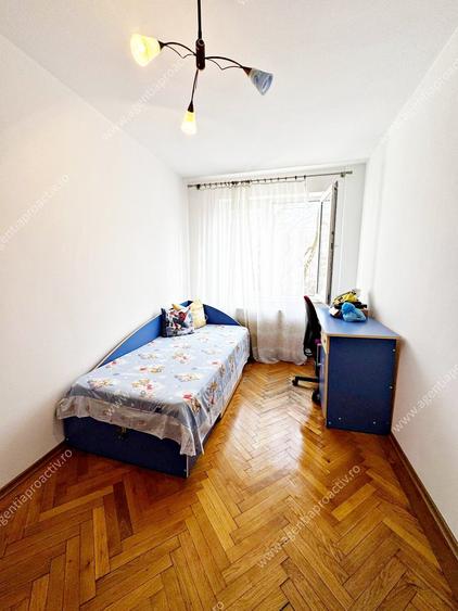 Apartament cu 3 camere , etajul 1, situat în inima orașului. - 5