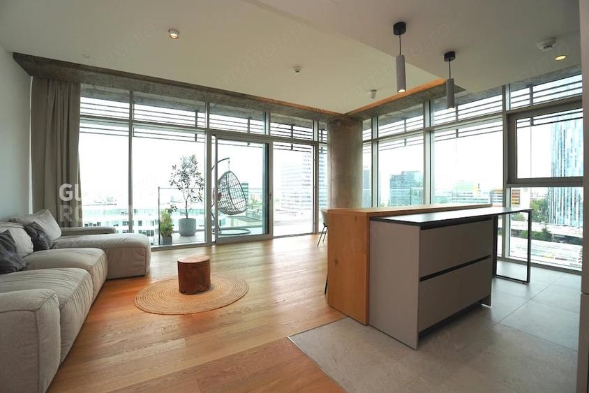 Apartament cu 3 camere decomandat în Aviației