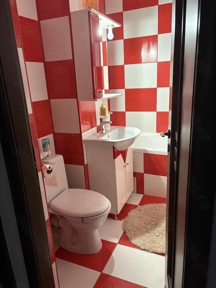 Inchiriez apartament cu doua camere - 4