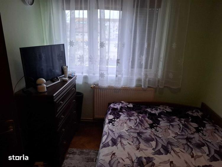 Apartament de vanzare - 5