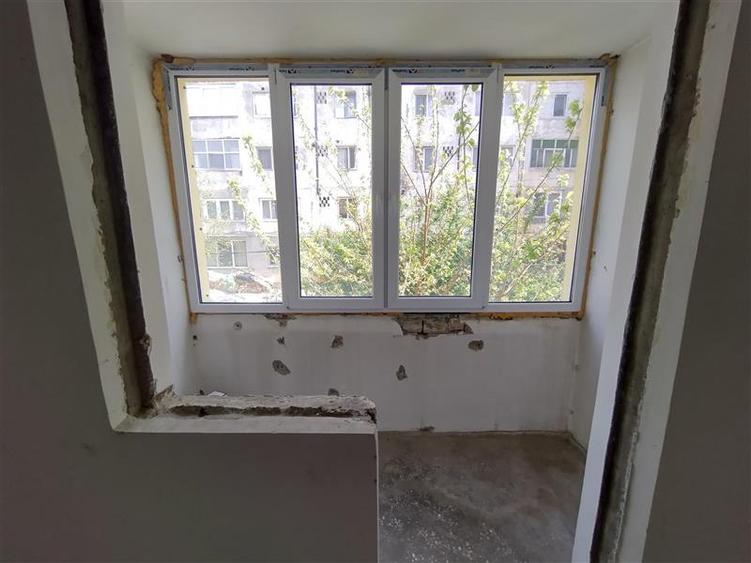 Oravita | Apt.2 Cam | Etj.1 | Zona Pompieri | Pret Negociabil - 11
