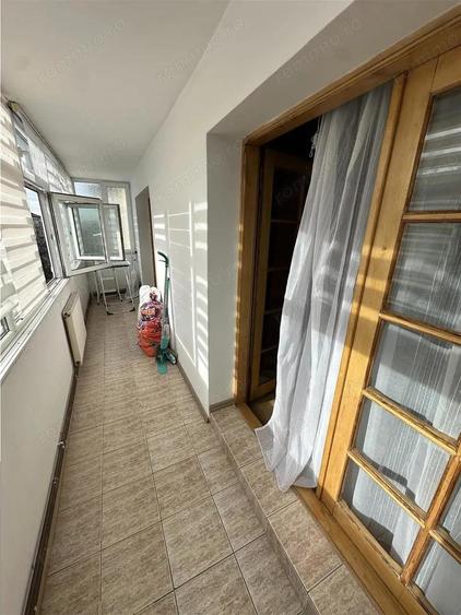 Decomandat, model mare cu 2 bai in zona Bucovina - 4