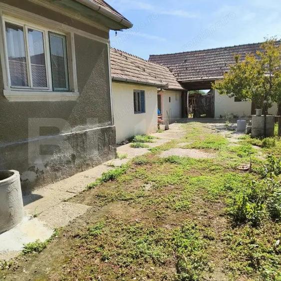 Casa individuala, locuibila, in comuna Mihal? - 6