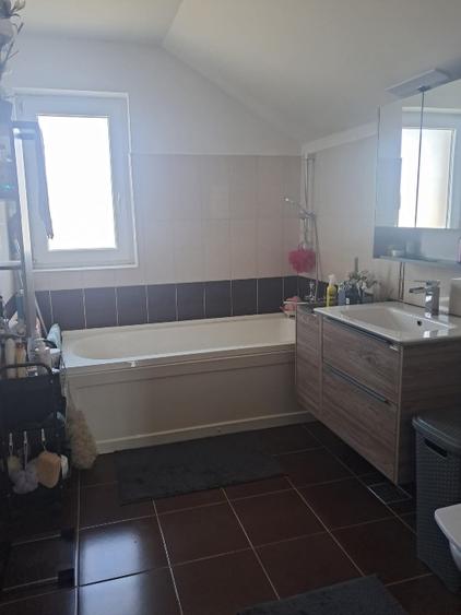 Proprietar vand casa individuala - 6