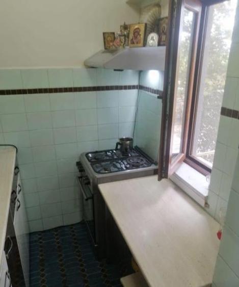 Garsoniera decomandata, CET - 3