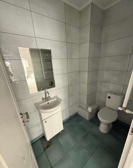 Triplex bine compartimentat, 5 camere si loc de parcare - 17