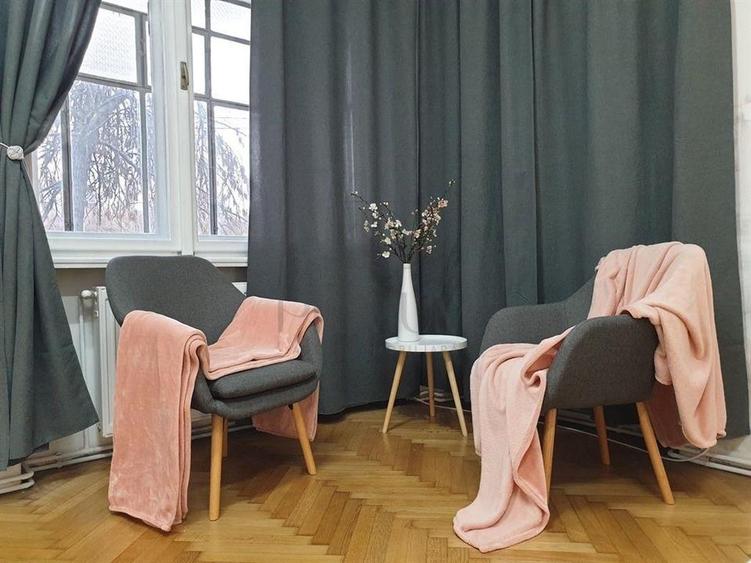 CENTRAL - PARTER INALT - 4 CAMERE - 2 BAI - 2 TERASE - CENTRALA PROPRIE - CLIMA - 11