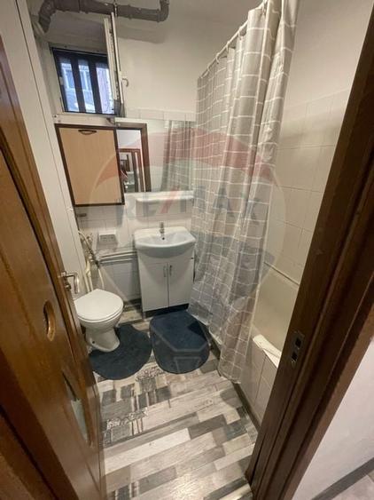 Apartament cu 3 camere de vanzare in zona Rovine - 4