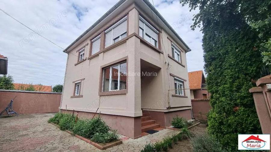 Casa solida situata semicentral cu acces auto, 159000 Euro Casa solida situata semicentral cu acces auto, 159000 Euro