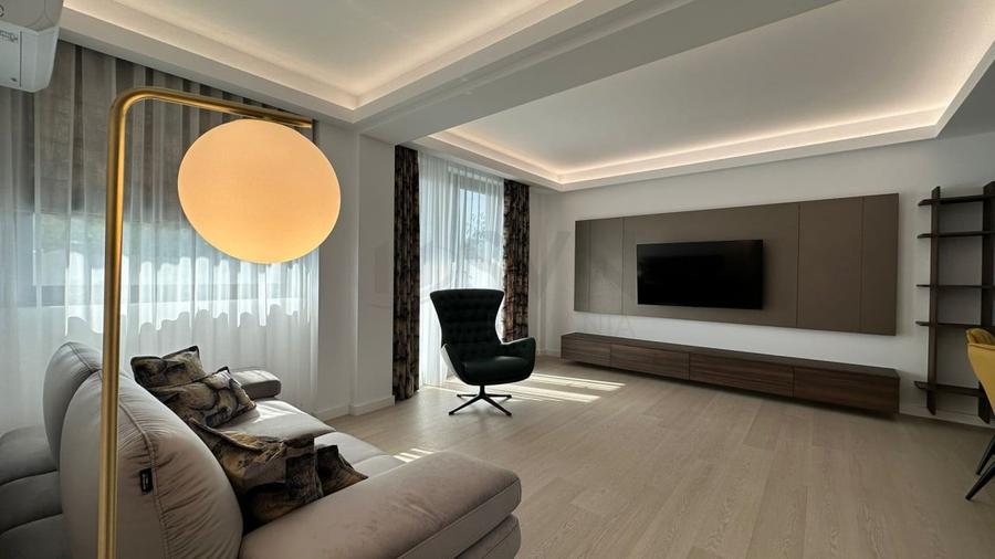 REV2001917 Duplex Deosebit Terasa Circulabila Sisesti - 3