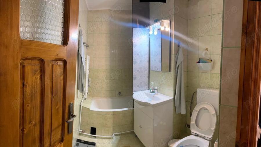 Inchiriez apartament cu 2 camere - 1