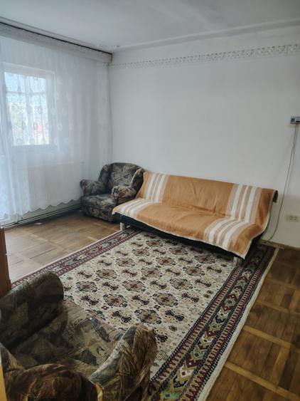 Apartament cu 2 camere nedecomandat în Central