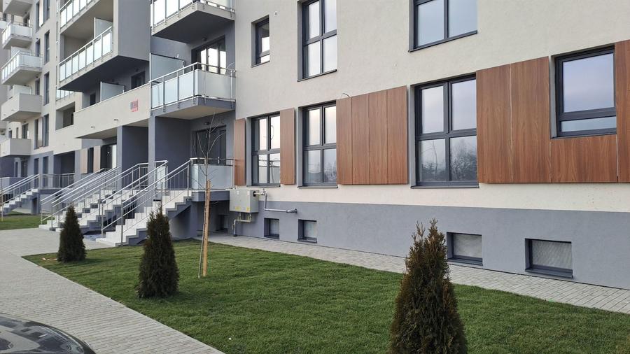 Inchiriez/ Vand spatiu comercial/servicii Maurer - 6