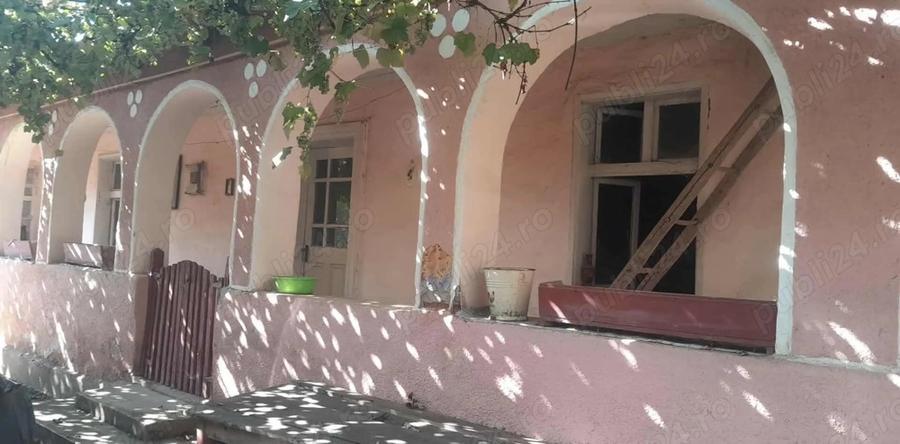 Casa de vanzare! Citeste descrierea! - 3