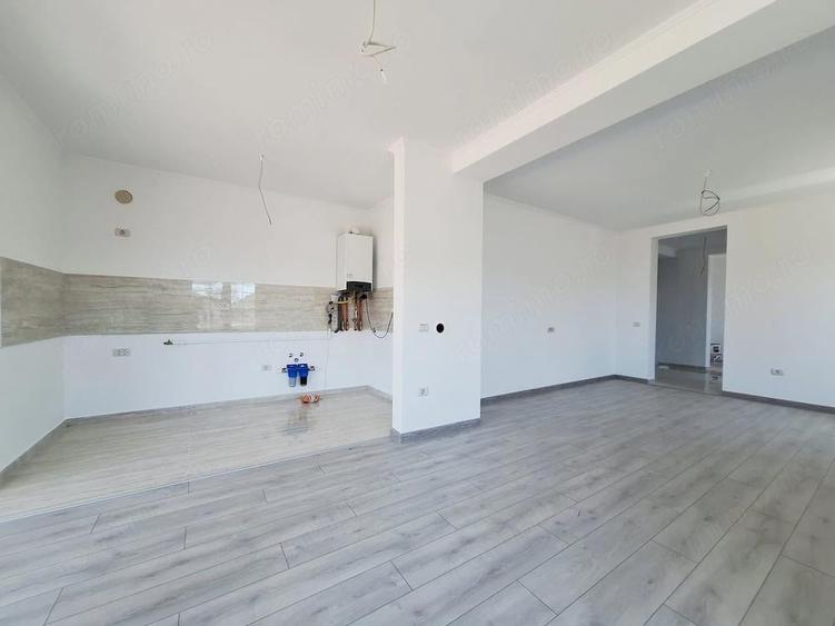 Duplex in stil mediteranian, pe parter, cu o curte generoasa ! - 9