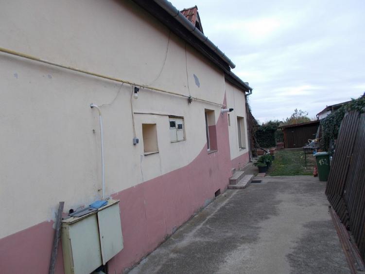 Casa cu spatiu comercial, Giarmata, 128mp util, teren 1670mp, com=0% - 4