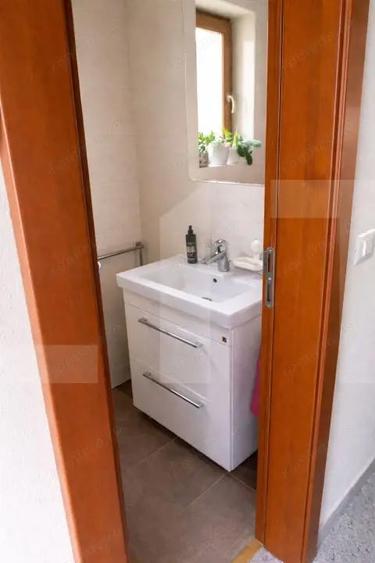 Vila de prestigiu in Aradul Nou Arhitectura premium, spa?iu generos ?i confort - 15