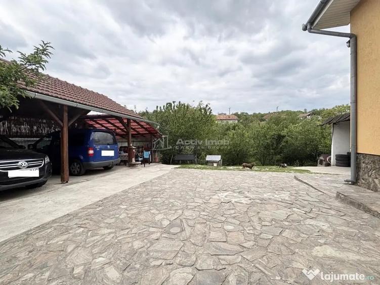Casă cu 4 camere cu Teren 468 Mp în Central
