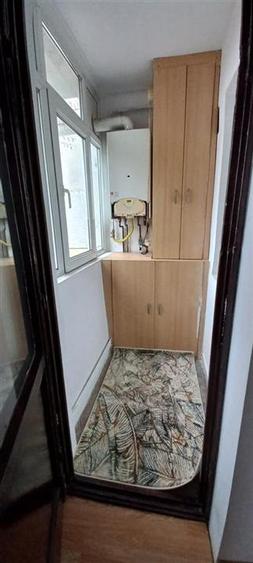 Apartament cu 2 camere semidecomandat, mobilat în Podu Roș