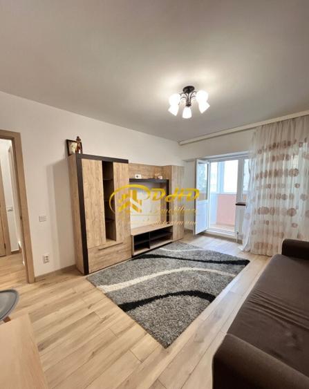 Doua camere decomandat,zona Pacurari Posta,la bulevard,lift,CT - 8