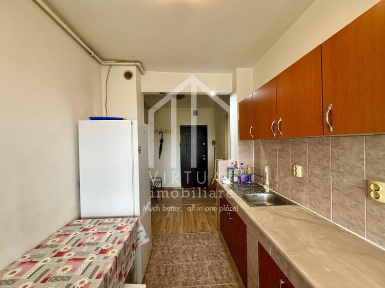 Apartament cu 2 camere, decomandat, 52mp utili+balcon, Bl. M. Viteazu - 1