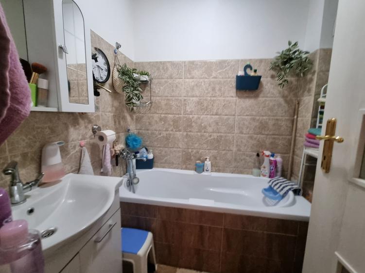 Apartament 2 camere decomandat, mobilat, parcare, zona Metalurgiei - 3