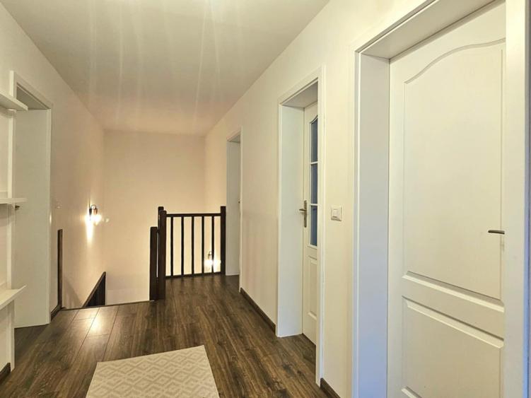 Casă eficientă energetic in Domnești – 5 camere, 3 bai -180 mp utili + garaj. - 11