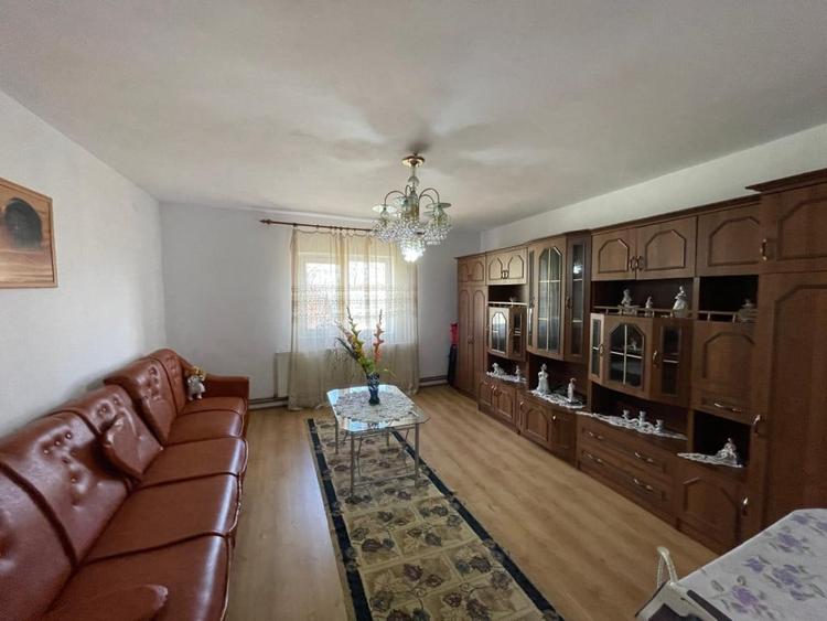 Casa P+1 cu spatiu comercial inclus si teren de 312mp in zona Brestei - 15