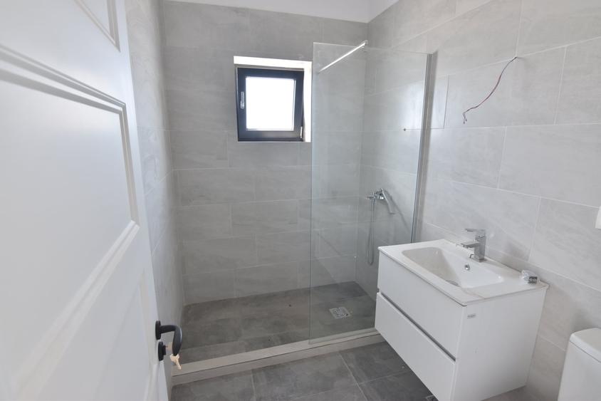 Apartament cu 2 camere decomandat în Bragadiru