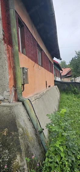 Casa + teren 1.000 mp in Lonea (jud. Hunedoara), pe Str. George Enescu - 6