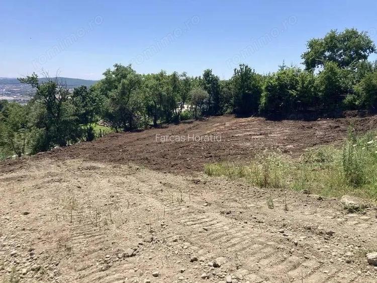 Platoul Cornesti - Vanzare teren intravilan - Str. Cornesti Platoul Cornesti - Vanzare teren intravilan - Str. Cornesti