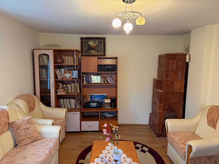 Casa 110mp cu teren 2400mp Comuna Babana Judetul Arges - 2