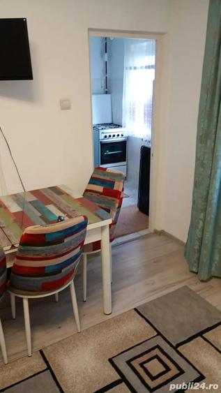 Garsoniera Nord , r-uri , mobilata si utilata ,etaj 2 , - 4