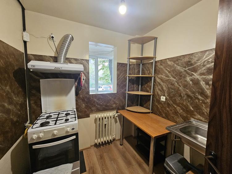 Titan Grigorescu langa metrou p/8  cu balcon si beci mobilat utilat complet - 6