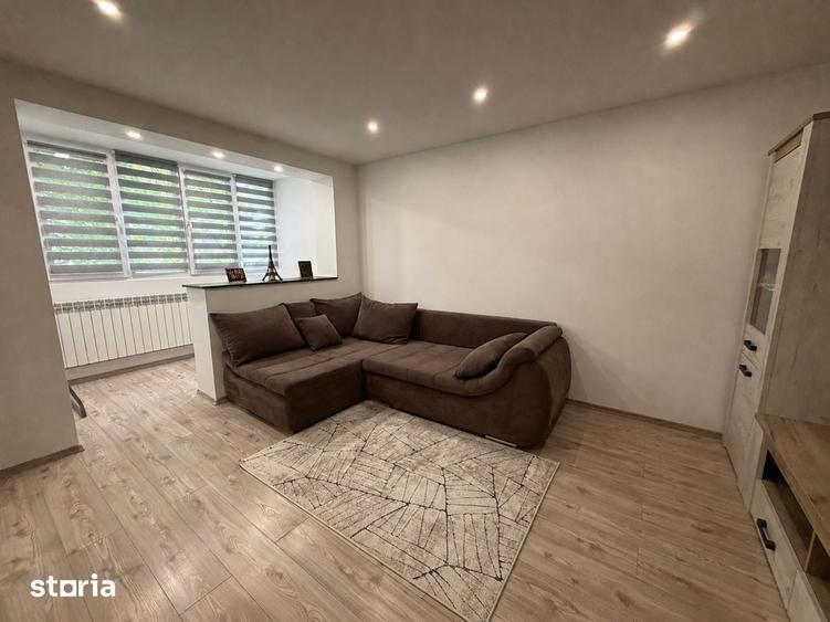 Apartament de vanzare 2 camere Micro 20 - 8
