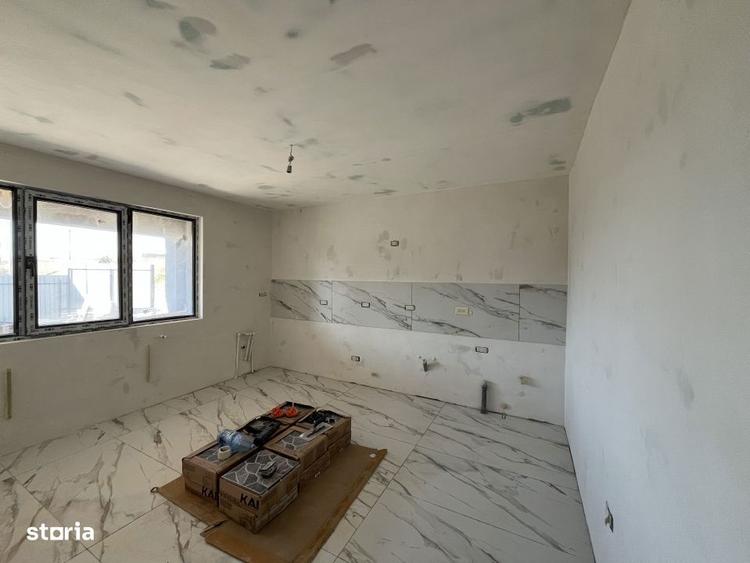 Oportunitate! Casa la sol 3 camere, la cheie, Valu lui Traian! - 3