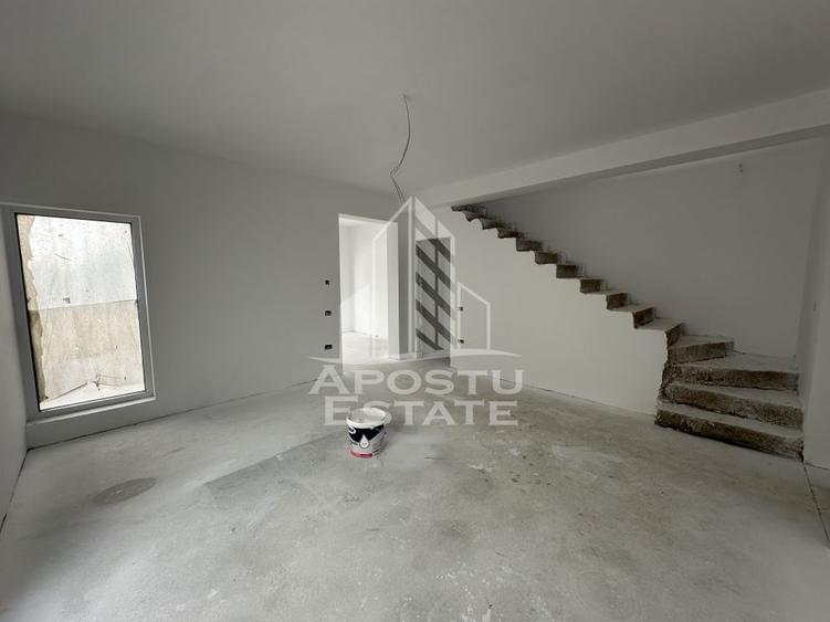 Duplex cu 5 camere si 2 bai, despartit prin camera tehnica in Ghiroda. - 1