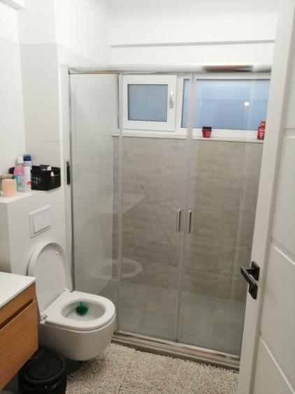 Se vinde Ap. 2 camere decomandat cu gradina si loc de parcare la 8 min de Palas - 8