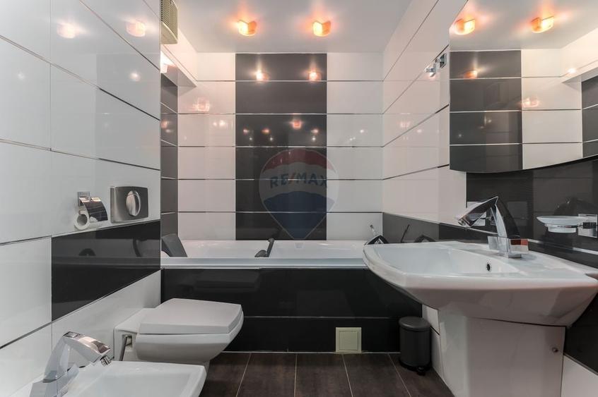 Apartament cu 4 camere semidecomandat, mobilat în Herăstrău