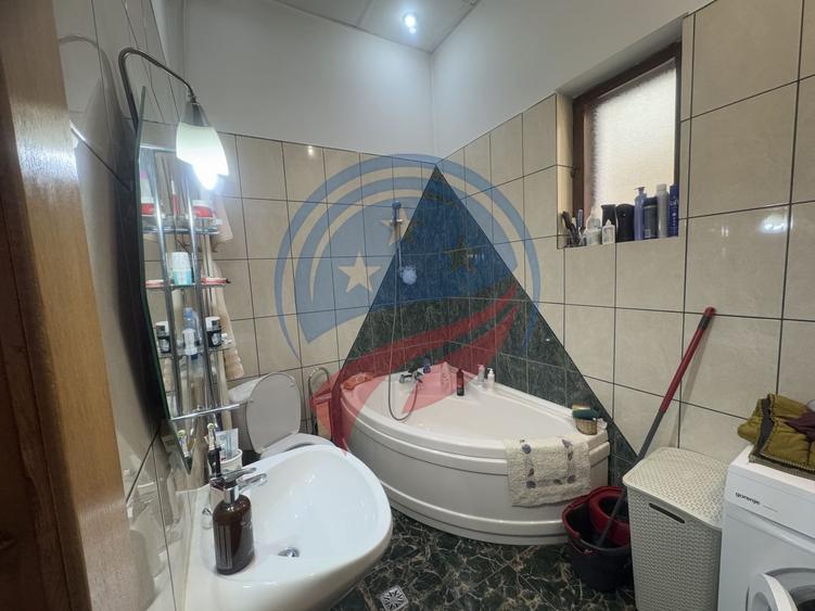 Casa cu 4 camere,  Zona Centrala-  Sf. Apostoli - 3