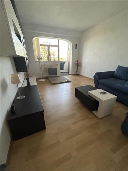 Apartament 3 Camere, Decomandat, Boxa+Loc de Parcare, Casa de Cultura - 2